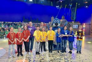 Siegerehrung bei 1,2 oder 3 mit SABEL Schülern aus Nürnberg